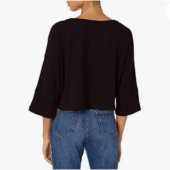 ❣️SOLD❣️ BB DAKOTA 3/4 Sleeves Ribbed Knit Top - Picture 2 of 3